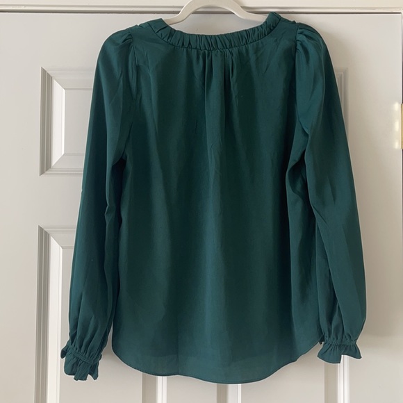 Skies are Blue Green Blouse - Picture 2 of 5